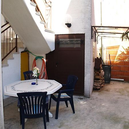 Apartment Nana 1 Шибеник Экстерьер фото